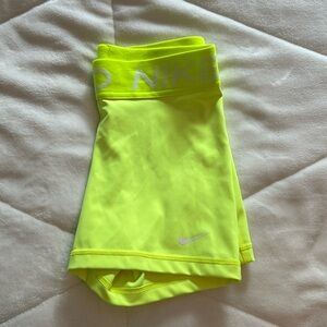Neon Nike Pro